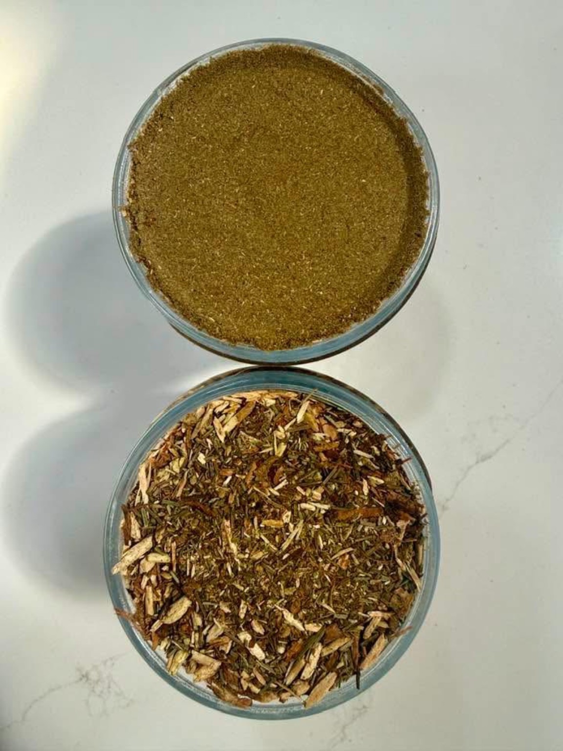 White pine tea and fine powder
